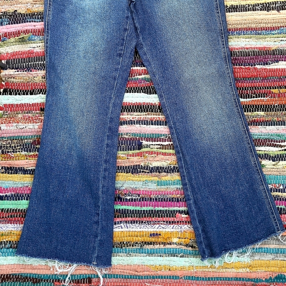 PopSugar Cut Off Ankle Jeans Size 12 / High Rise - Picture 6 of 8